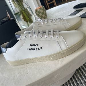 SAINT LAURENT SL06 COURT LEATHER SIGNATURE SNEAKER
